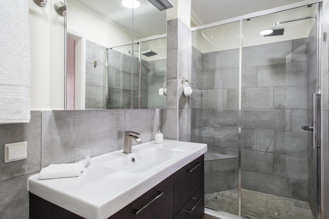 Athena'S Hideaway- Fully Renovated- Absolute Best Location Ngoại thất bức ảnh